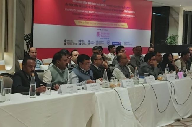CLE's Yadvendra Singh Presents Industry’s Issues Before Parliamentarians