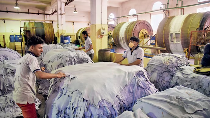 Kolkata’s tanners urge state minister to clear encroachments