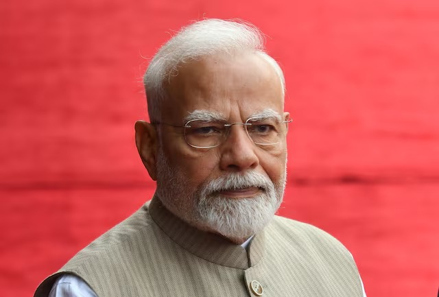 PM Modi shares Textiles Minister’s article on technical text