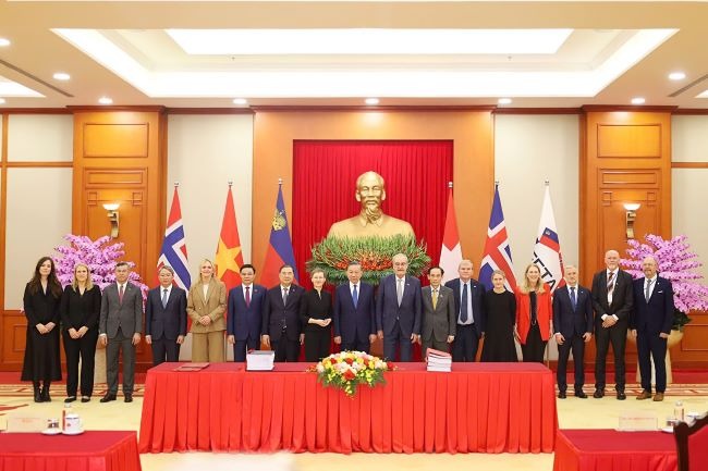 Vietnam Signs Free Trade Agreement with EFTA, Opening New Trade Opportunities